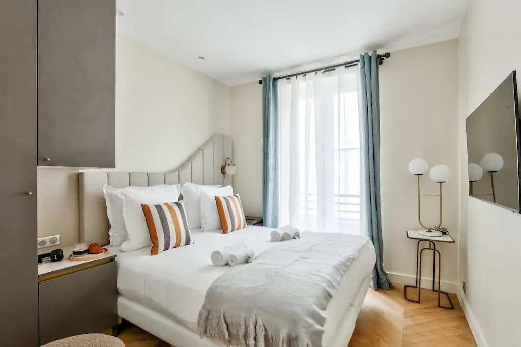 Apartment Magnificent Family Flat - Le Marais - With Ac Paris